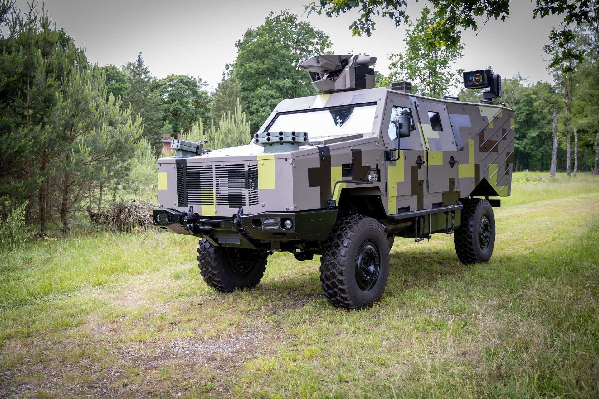 Eurosatory New Rheinmetall S Panzerjaeger Concept Integrates Ai